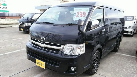 中古車入庫情報！3型後期ハイエースワゴン　GL　4WD　　